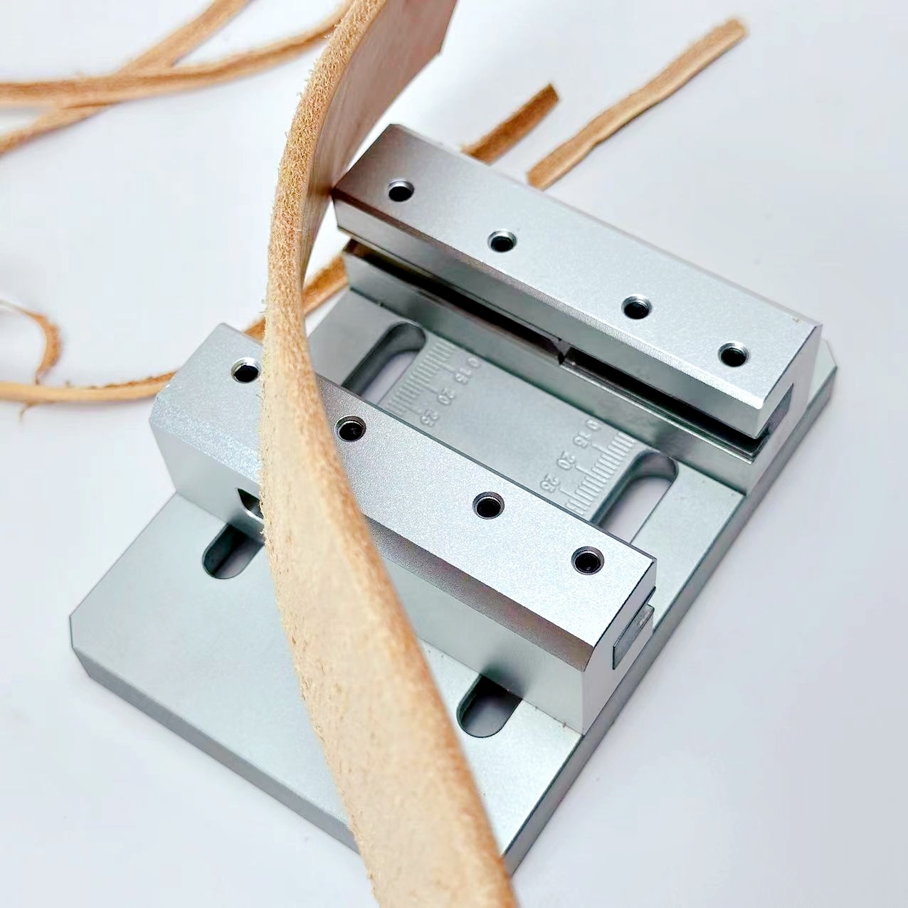 Mesin Pemotong Tepi Sabuk, Ala - Leatherwork Machine ulasan dan harga